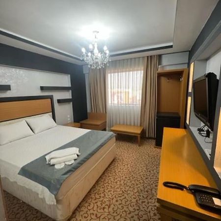 Gaziemir Uenaten Otel מראה חיצוני תמונה