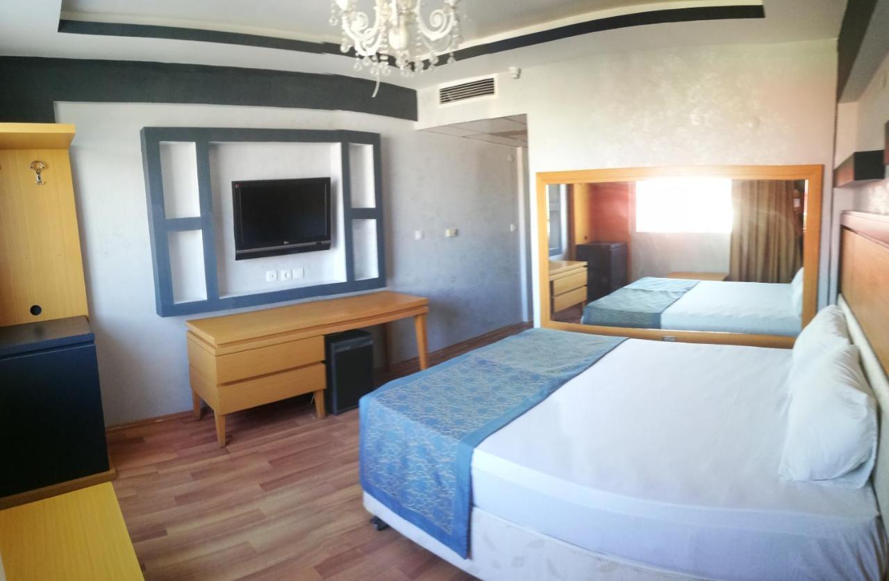 Gaziemir Uenaten Otel מראה חיצוני תמונה