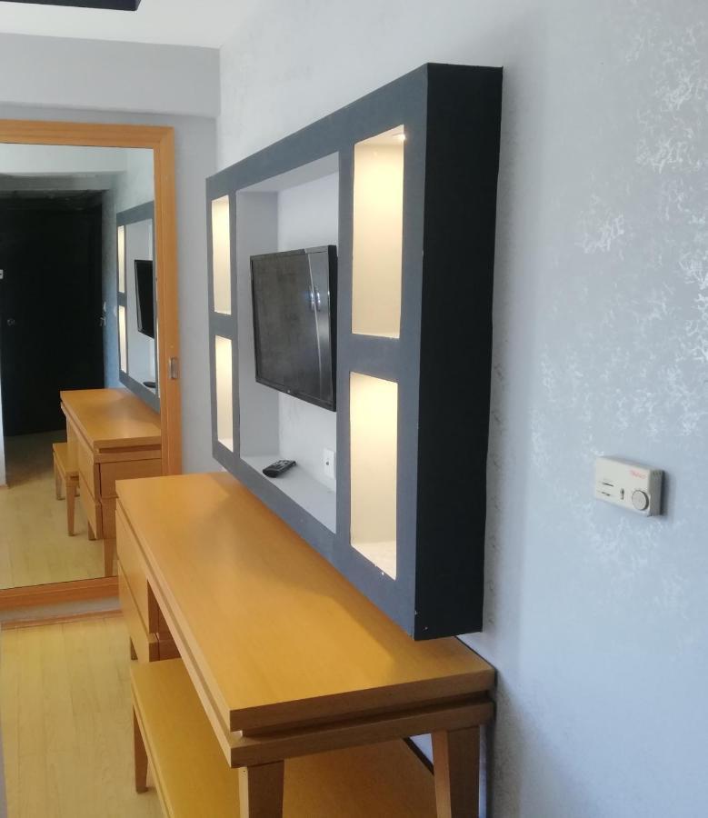 Gaziemir Uenaten Otel מראה חיצוני תמונה