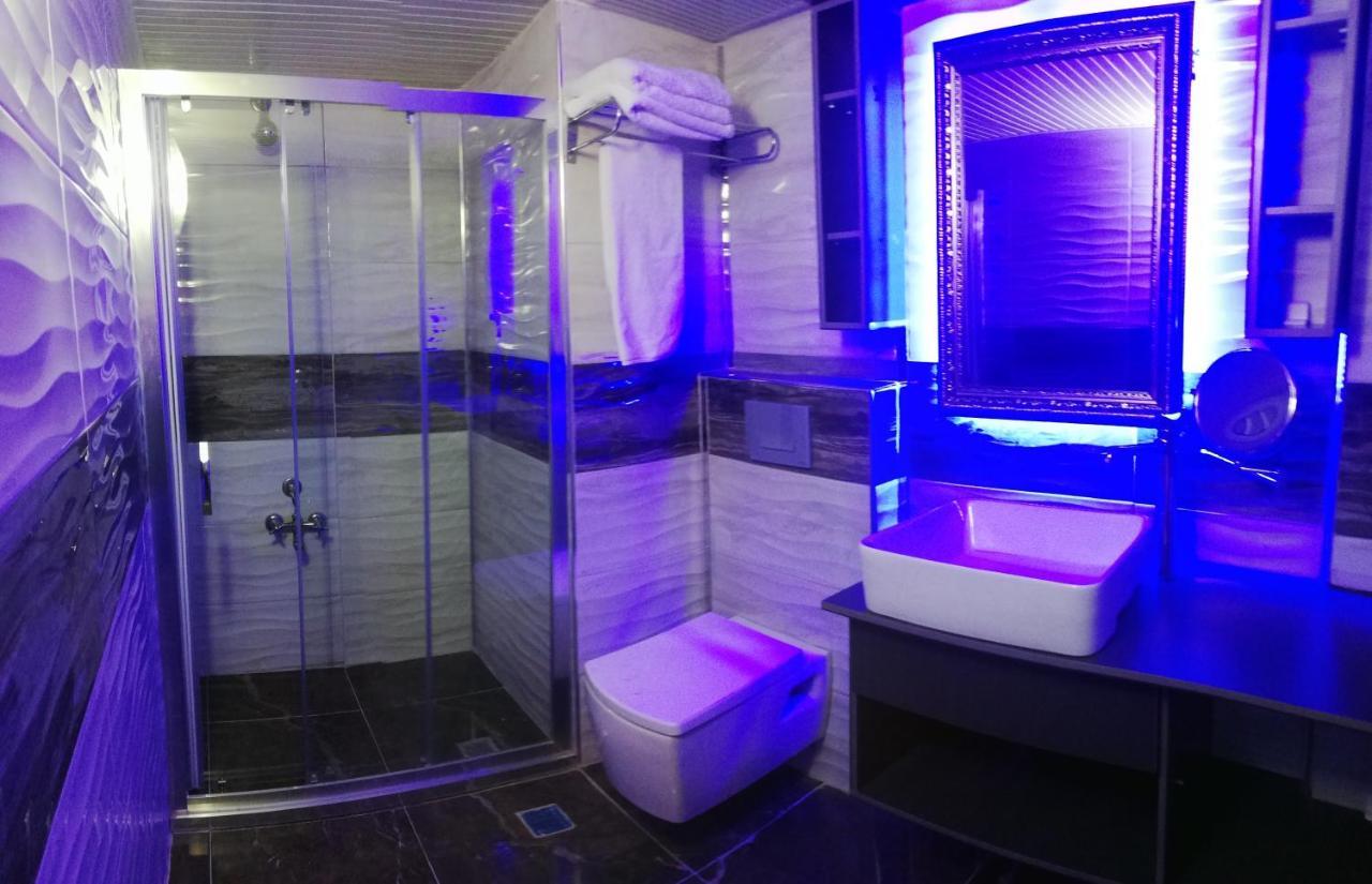 Gaziemir Uenaten Otel מראה חיצוני תמונה