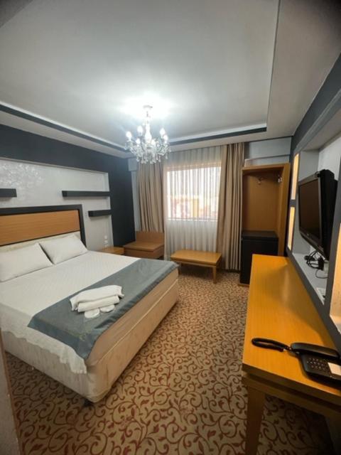 Gaziemir Uenaten Otel מראה חיצוני תמונה
