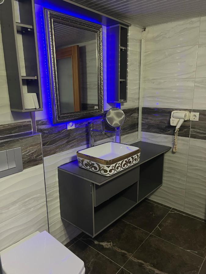 Gaziemir Uenaten Otel מראה חיצוני תמונה
