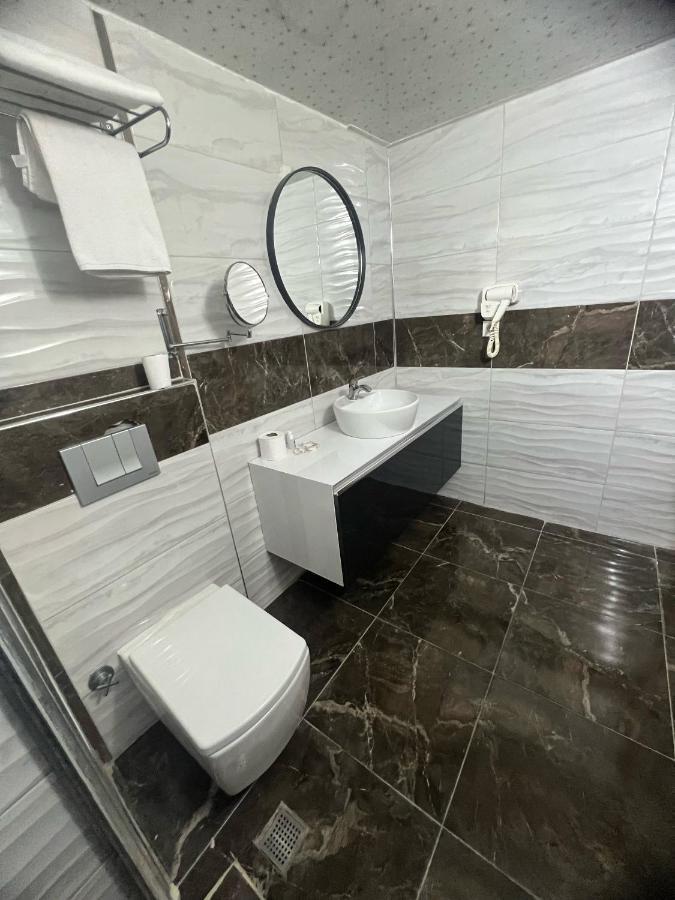 Gaziemir Uenaten Otel מראה חיצוני תמונה